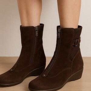 AQUATALIA Black Water Proof Wedge Suede Ankle Boots Booties Sz 9 Made In Italy